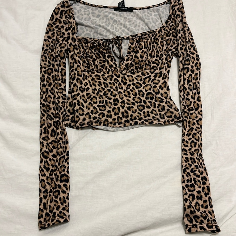 Forever 21 soft cheetah long sleeve